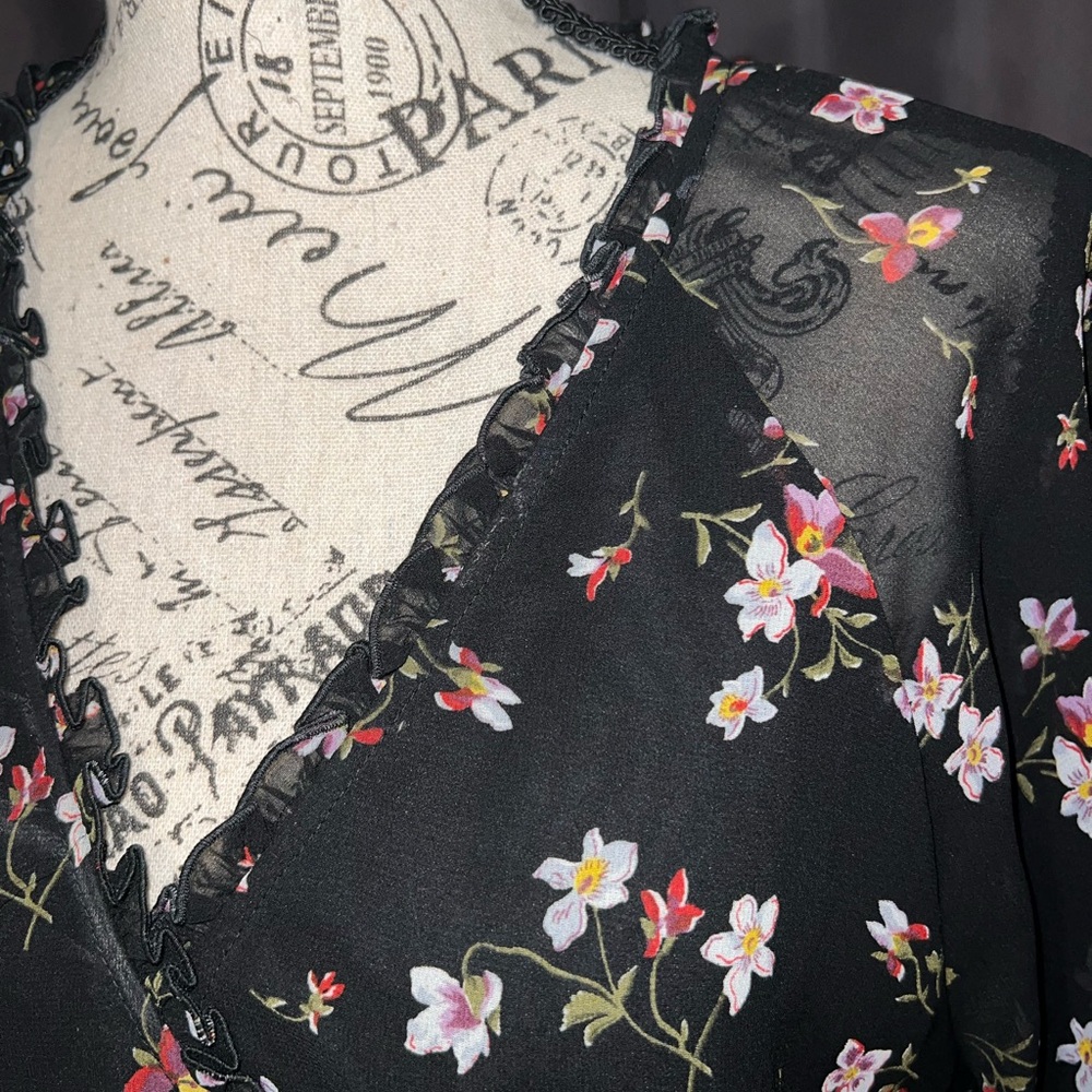 Madewell Black Floral Smocked Waist  Midi Dress/Size Large - Picture 4 of 11